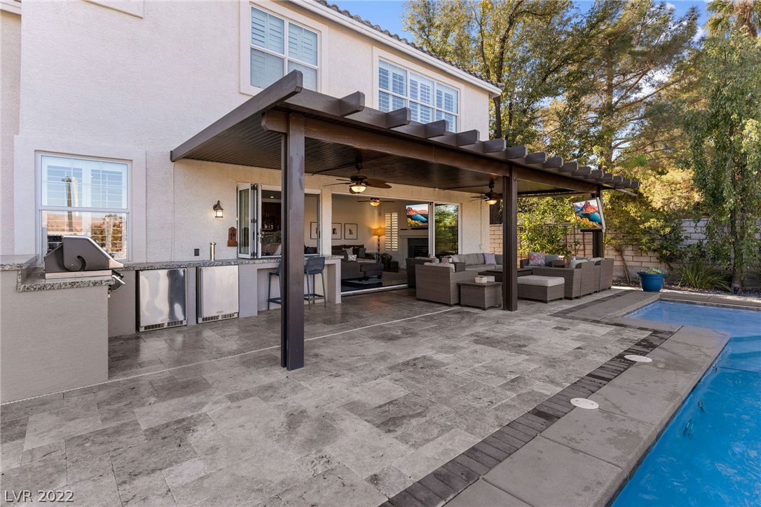 151 Ultra Drive Henderson, NV 89074 - Photo 8 of 50