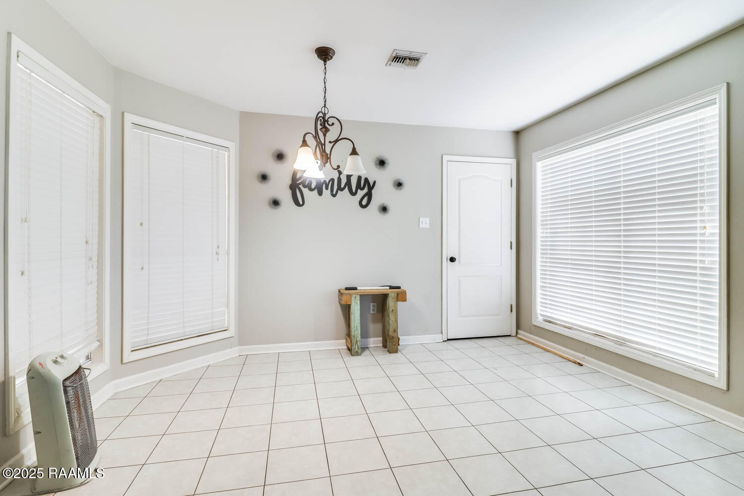 1024 North 12th Street Eunice, LA 70535 - Photo 7 of 15 1024 N 12th-5