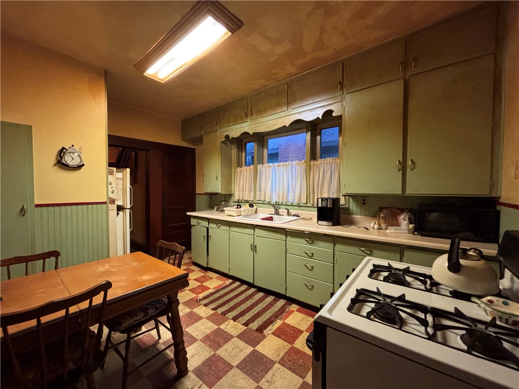 526 Janeway Street Kane, PA 16735 - Photo 12 of 28