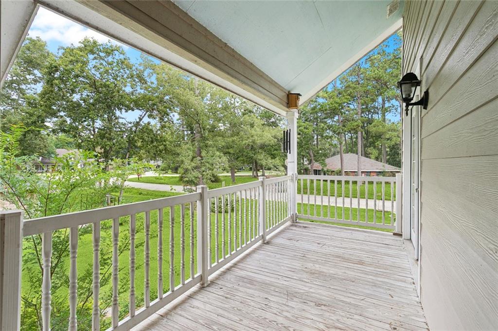 390 Azalea Drive Mandeville, LA 70471 - Photo 15 of 27