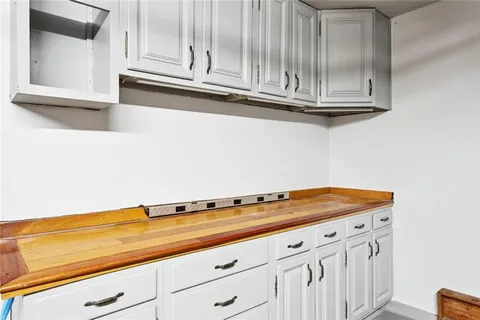 $420,000 | 390 Azalea Drive, Mandeville, LA 70471