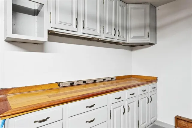 $420,000 | 390 Azalea Drive, Mandeville, LA 70471