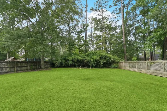 $420,000 | 390 Azalea Drive, Mandeville, LA 70471