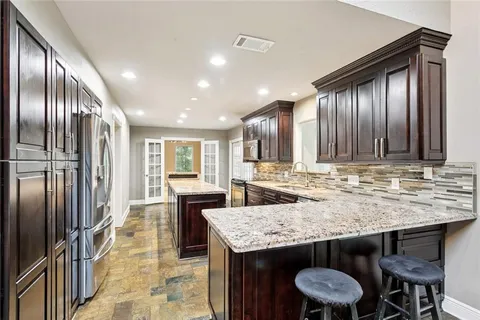 $420,000 | 390 Azalea Drive, Mandeville, LA 70471