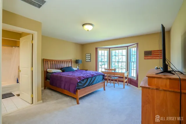 $7,000 | 19 Meadowlark Drive, Plainsboro, NJ 08536