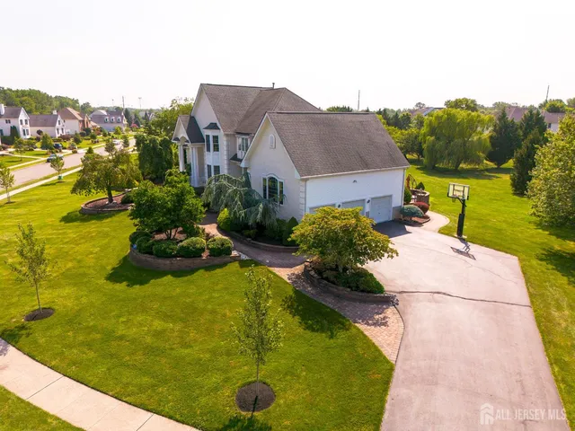 $7,000 | 19 Meadowlark Drive, Plainsboro, NJ 08536