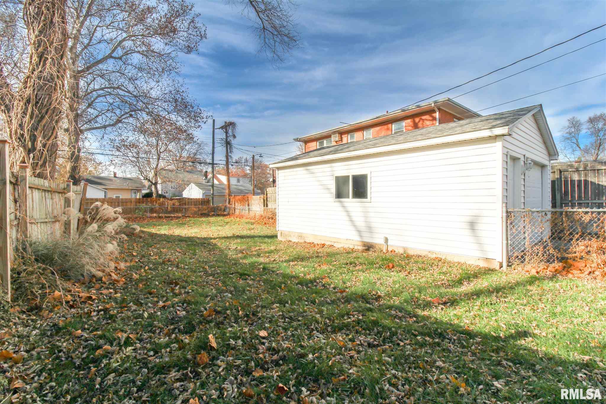 1709 Dial Court Springfield, IL 62704 - Photo 21 of 22 Gallery Image 21
