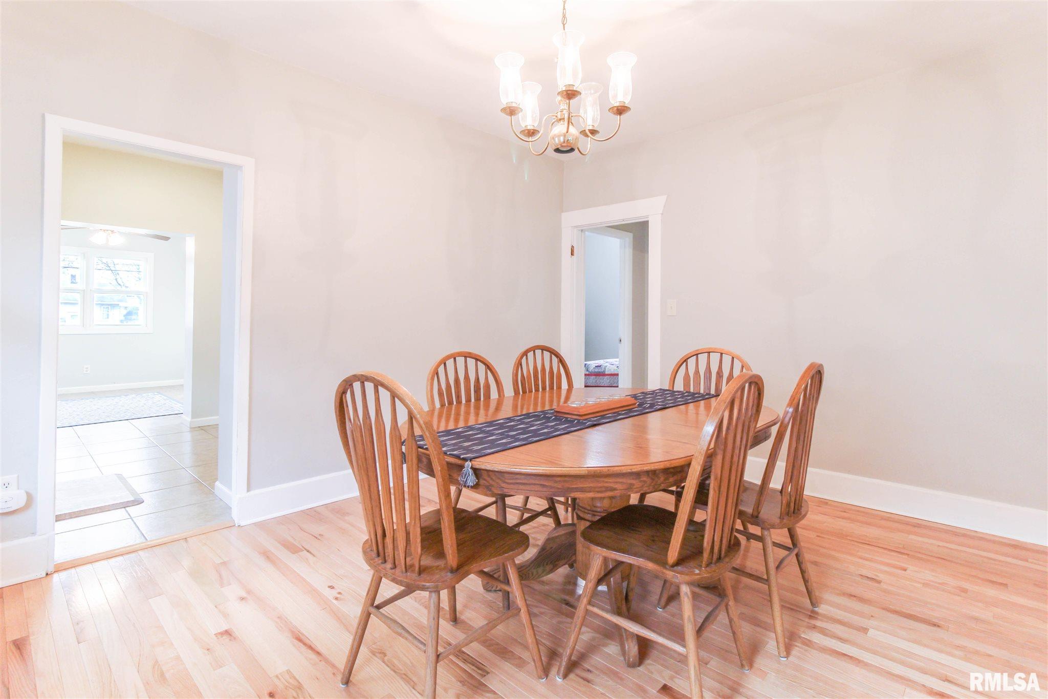 1709 Dial Court Springfield, IL 62704 - Photo 6 of 22 Gallery Image 6