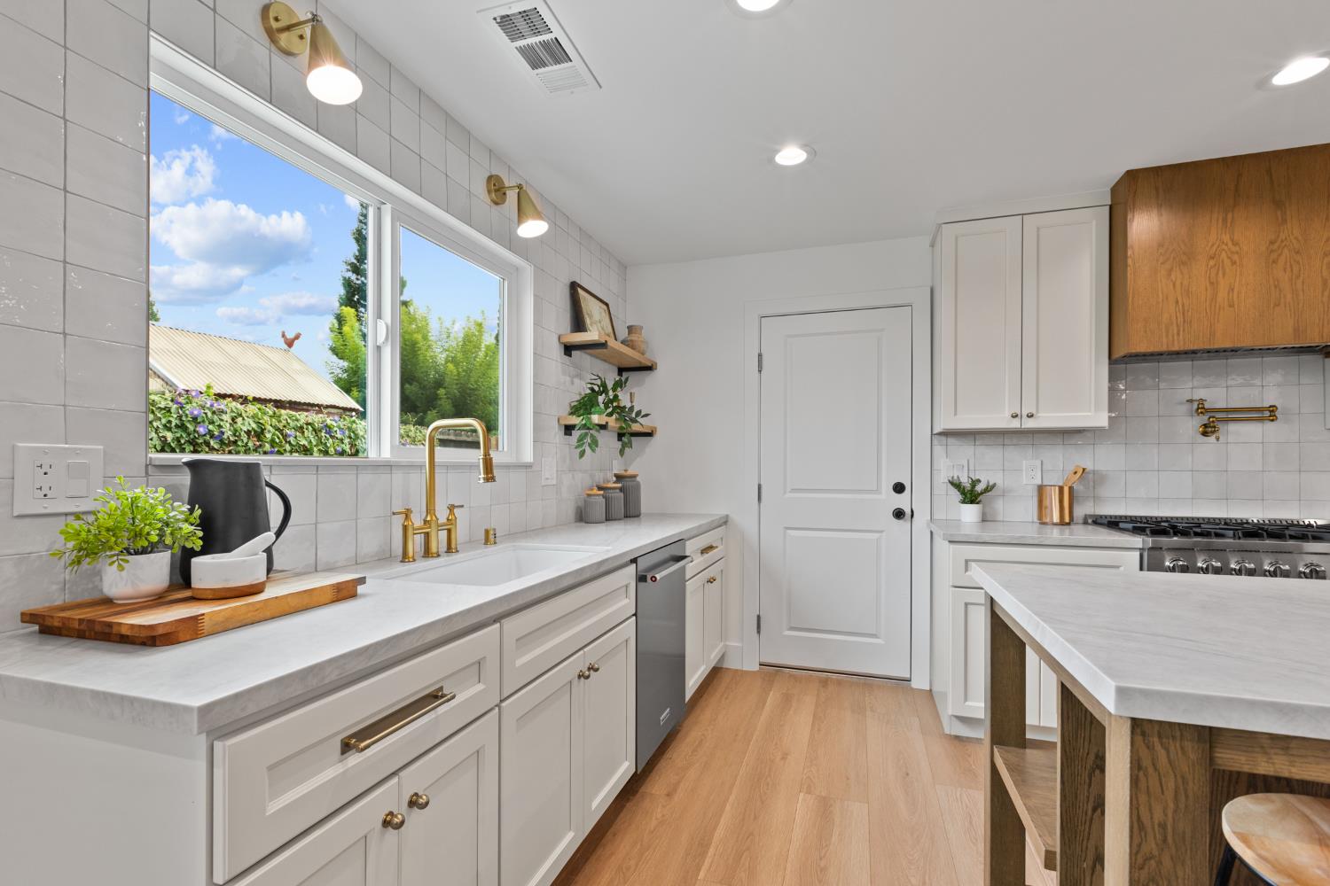 6341 David Avenue Loomis, CA 95650 - Photo 10 of 46 Gallery Image 10