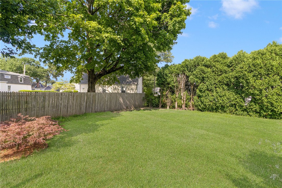 11 Frederick Street Warwick, RI 02888 - Photo 24 of 28