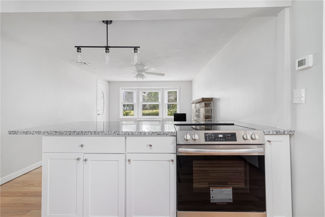 11 Frederick Street Warwick, RI 02888 - Photo 9 of 28