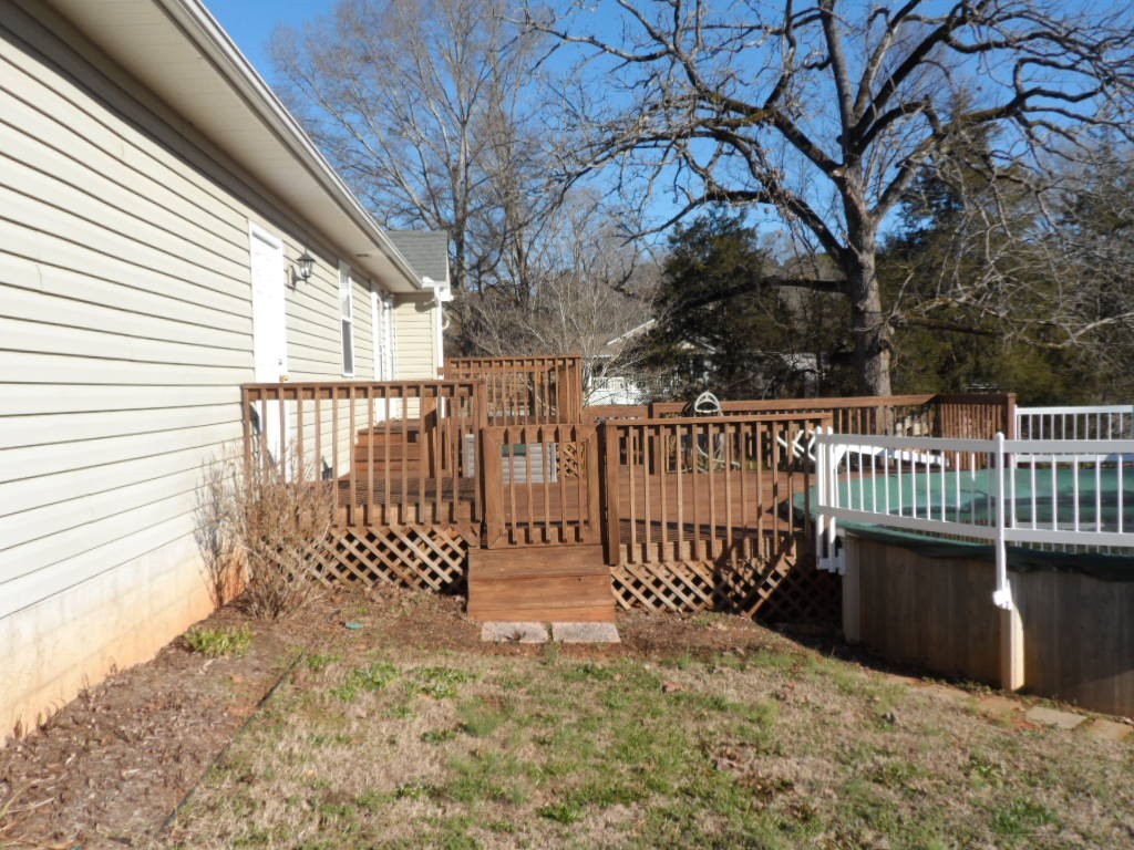 129 Snow Creek Road Seneca, SC 29678 - Photo 8 of 28 Gallery Image 8