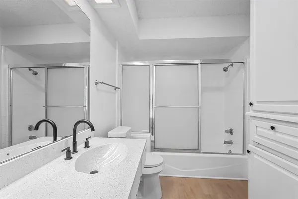 $2,650 | 4028 St Christopher Lane, Dallas, TX 75287
