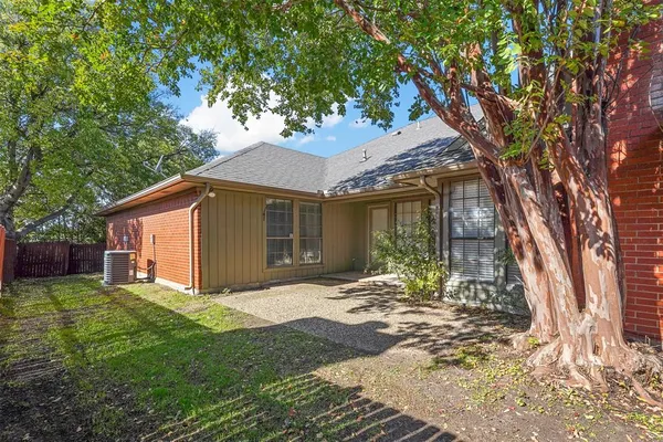 $2,650 | 4028 St Christopher Lane, Dallas, TX 75287
