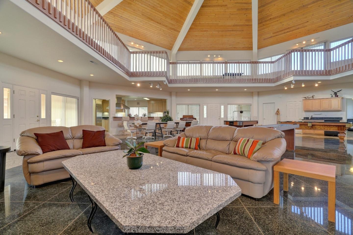 7151 Ridge Road Lakeport, CA 95453 - Photo 8 of 25 Gallery Image 8