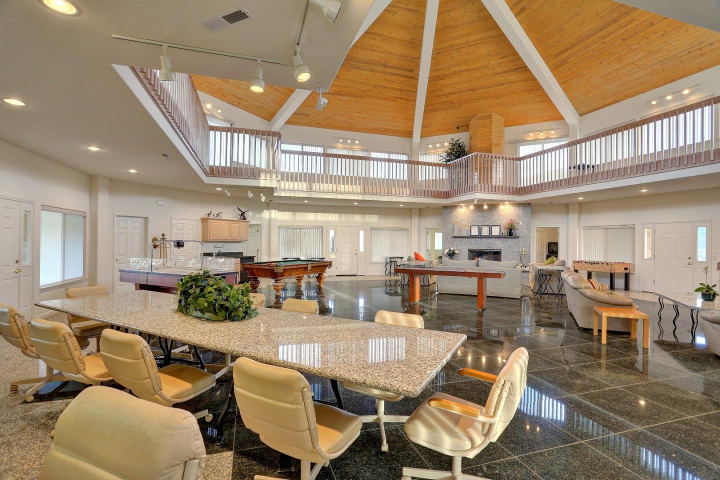 7151 Ridge Road Lakeport, CA 95453 - Photo 9 of 25 Gallery Image 9