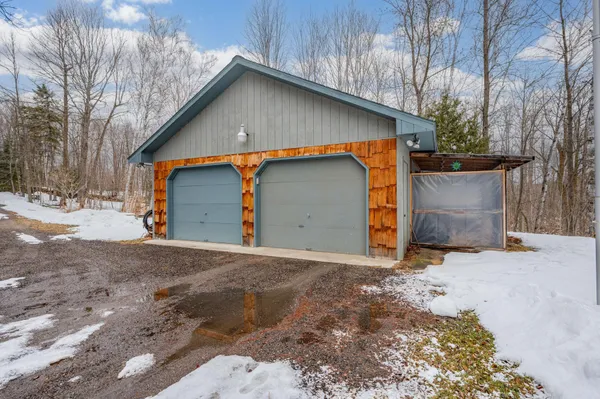 $545,000 | 38243 Woodland Drive, Deer River, MN 56636