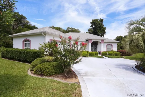 $369,000 | 3126 North Lambeth Path, Hernando, FL 34442