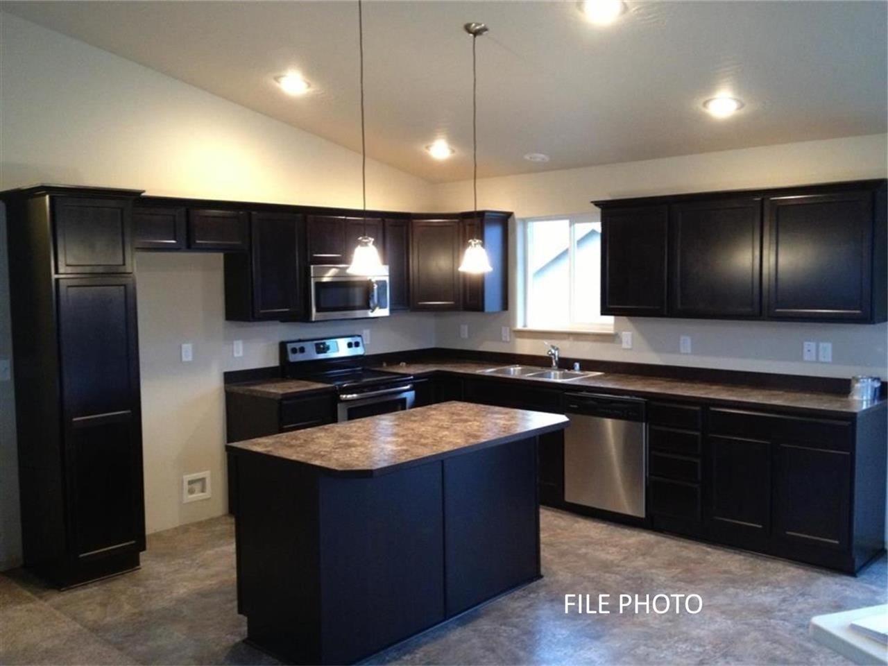 712 East Silver Pine Road Colbert, WA 99005 - Photo 2 of 6 Gallery Image 2