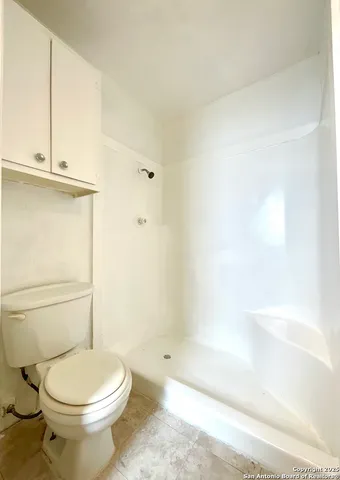 $975 | 7042 Glen Mist, San Antonio, TX 78239