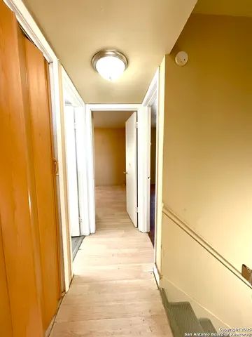 $975 | 7042 Glen Mist, San Antonio, TX 78239