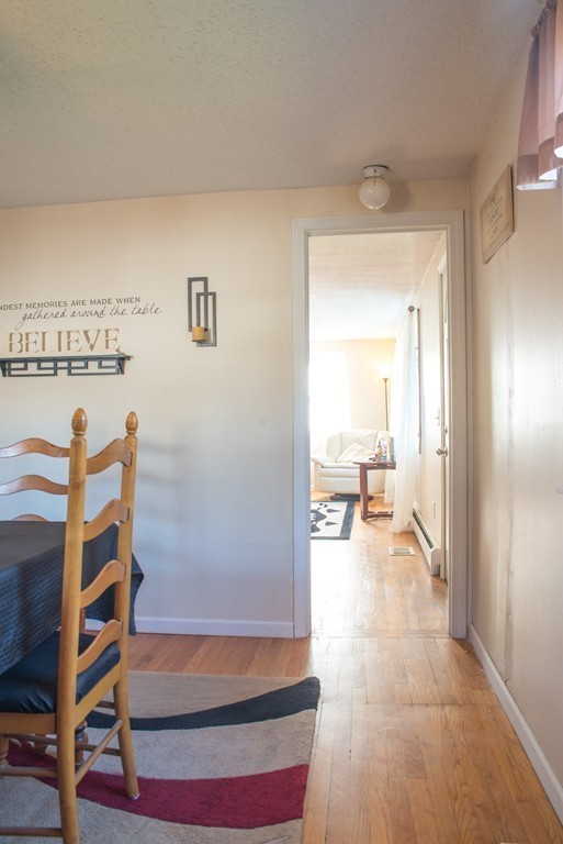 114 Old Farm Road Westfield, MA 01085 - Photo 8 of 30 Gallery Image 8