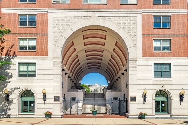 $610,000 | 150 Staniford Street, Unit 705, Boston, MA 02114