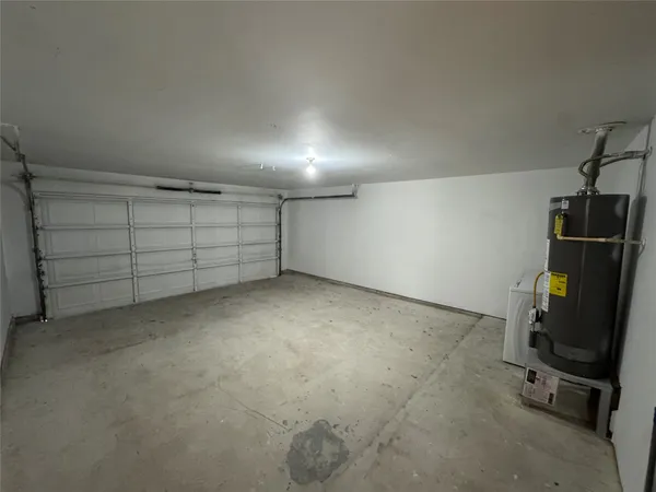 $2,000 | 3022 Becket Street, Pearland, TX 77584