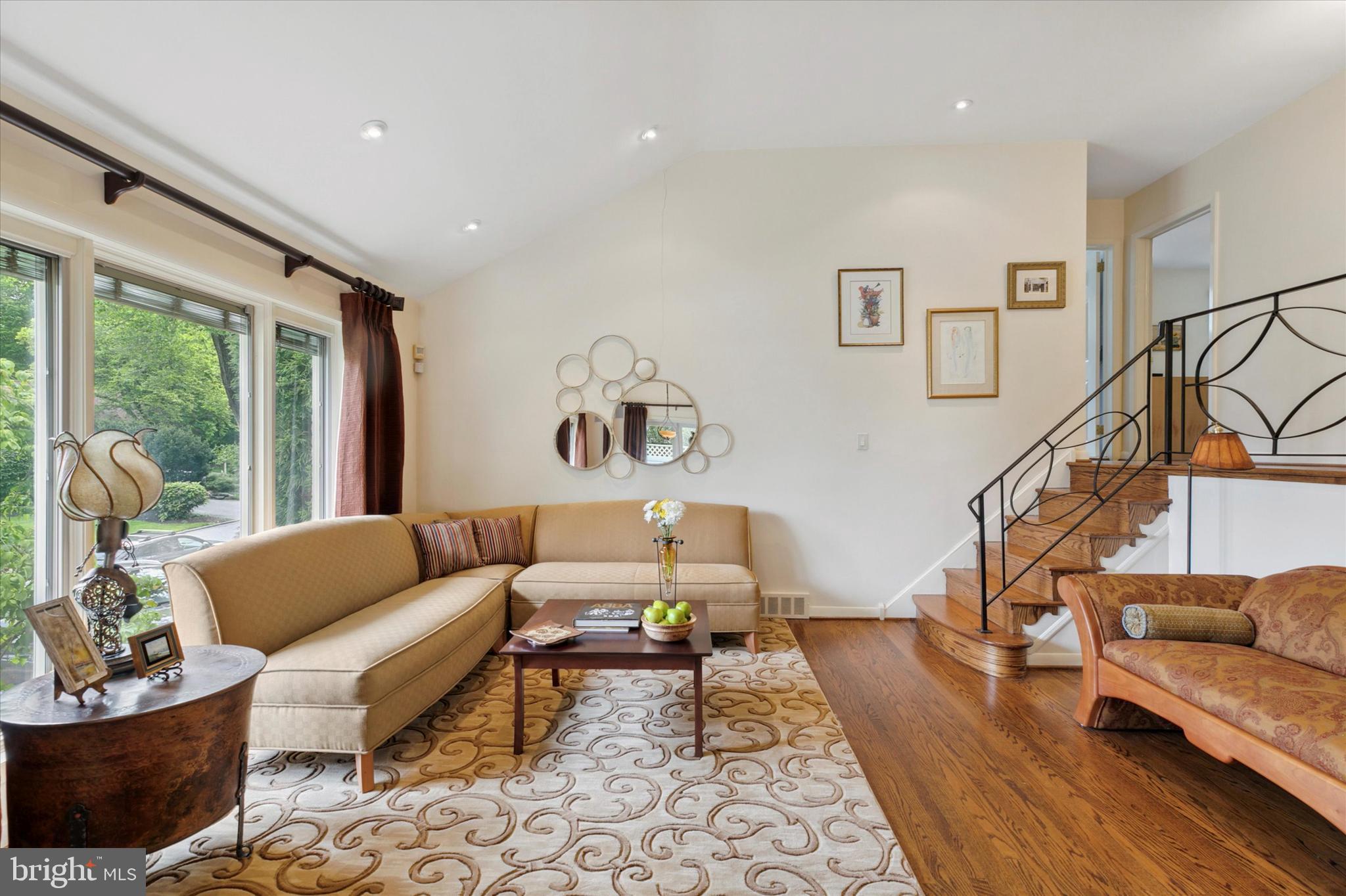 702 Fordham Road Bala Cynwyd, PA 19004 - Photo 6 of 25 Gallery Image 6