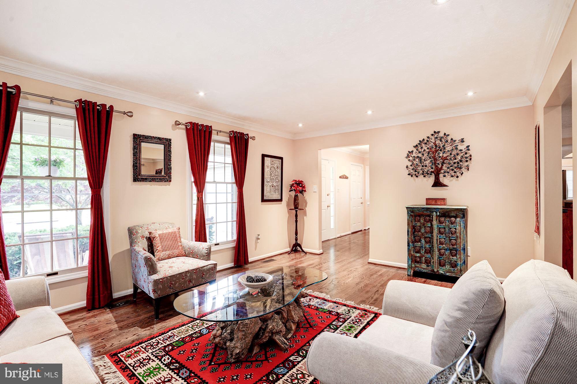 2330 Club Pond Lane Reston, VA 20191 - Photo 9 of 39 Living Room W/ Floor to Ceiling Windows