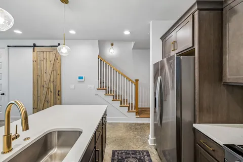 $559,000 | 858 Seymour Avenue, Nashville, TN 37206