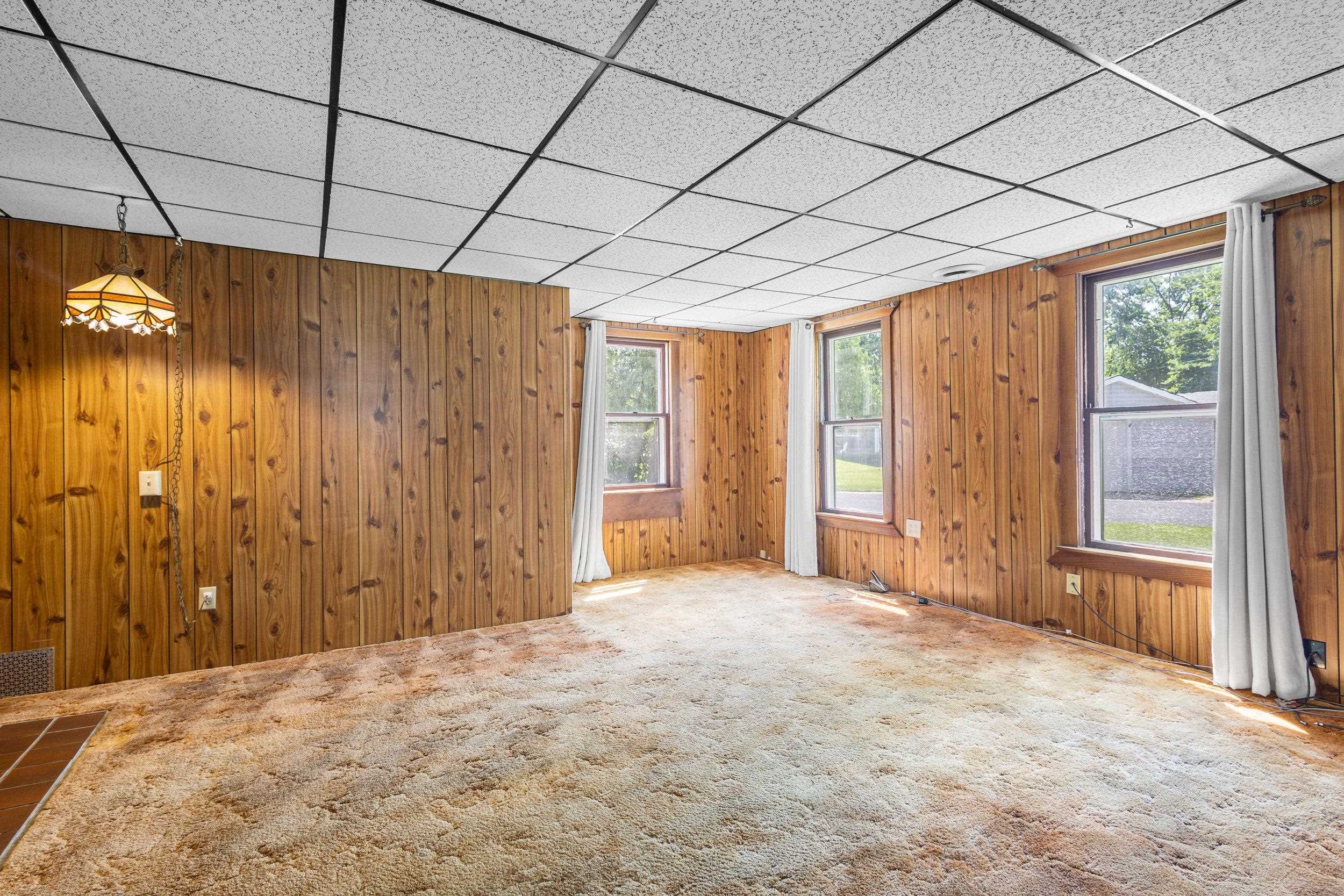 5904 Lake Edge Road McFarland, WI 53558 - Photo 15 of 49