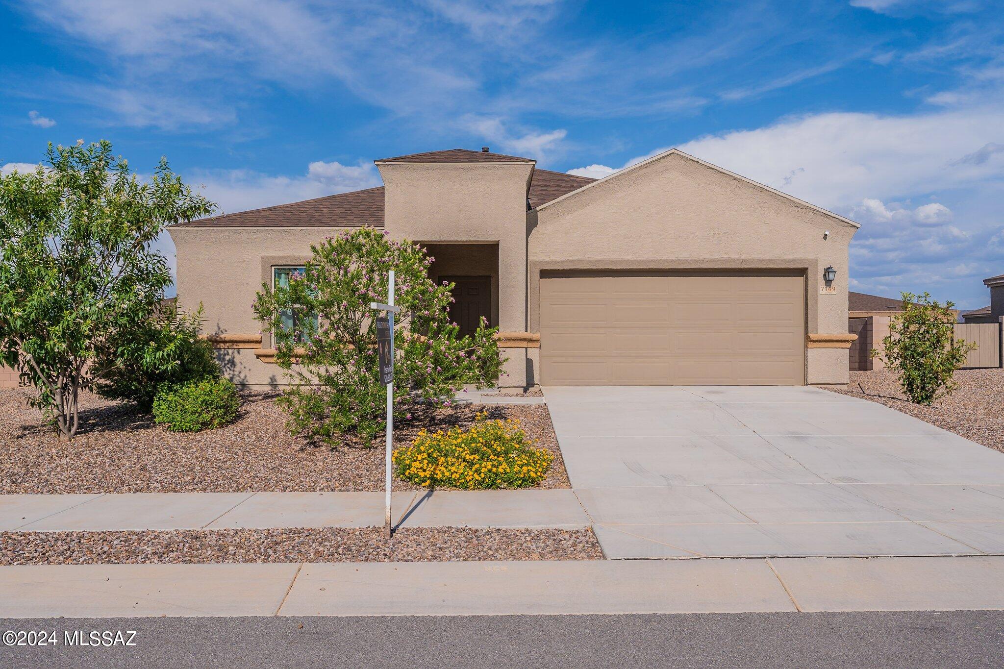 7149 South Draper Road Tucson, AZ 85757 - Photo 2 of 50 Gallery Image 2