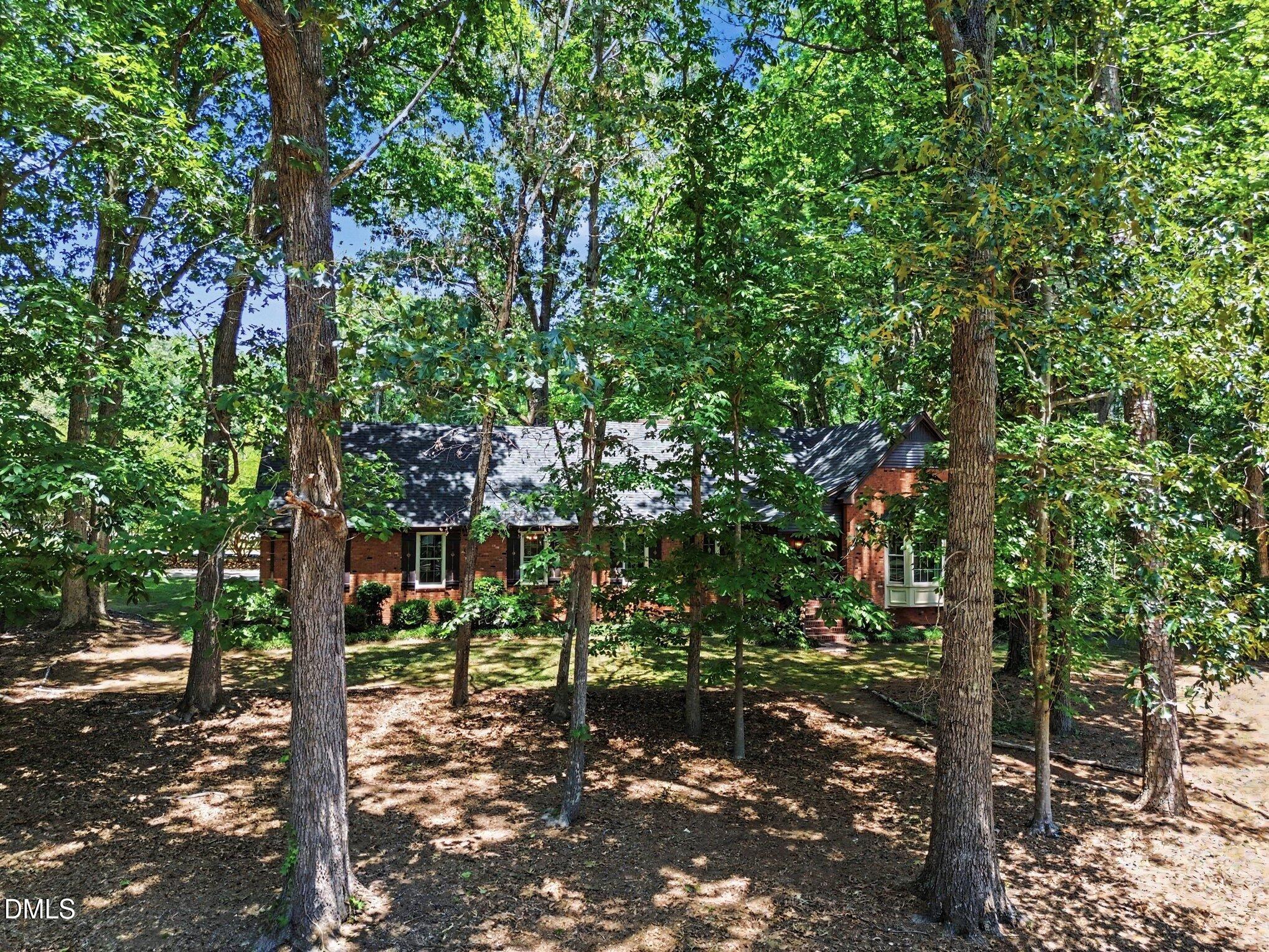 5221 Dutchman Drive Raleigh, NC 27606 - Photo 39 of 53 043_file_5495