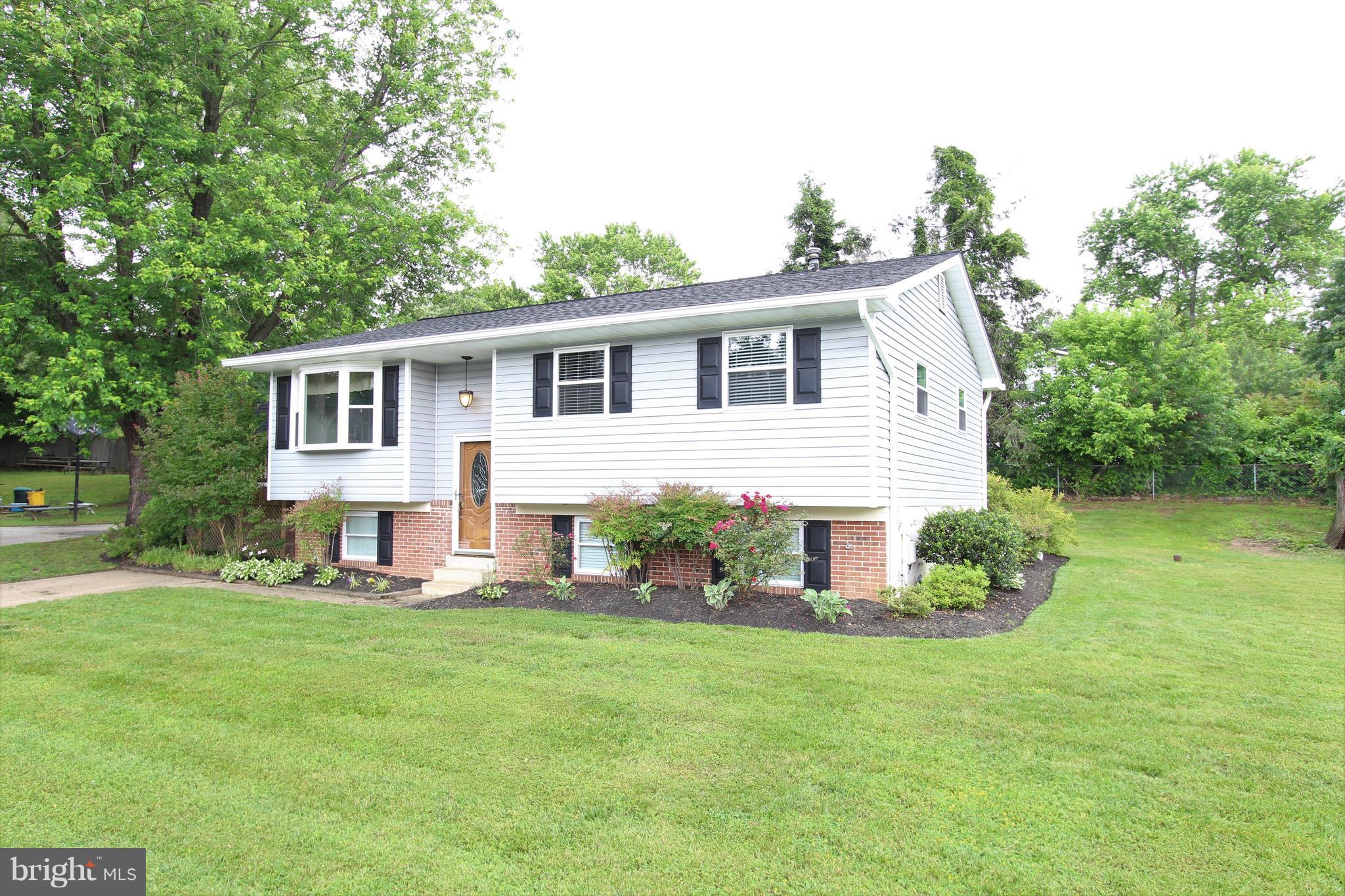 3032 Tarpon Road Riva, MD 21140 - Photo 1 of 25 Exterior (Front)