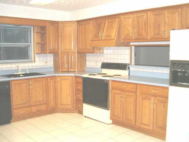 6160 South Carroll Road Indianapolis, IN 46259 - Photo 3 of 12 Gallery Image 3