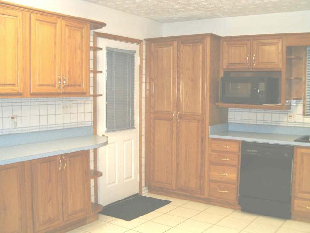 6160 South Carroll Road Indianapolis, IN 46259 - Photo 4 of 12 Gallery Image 4