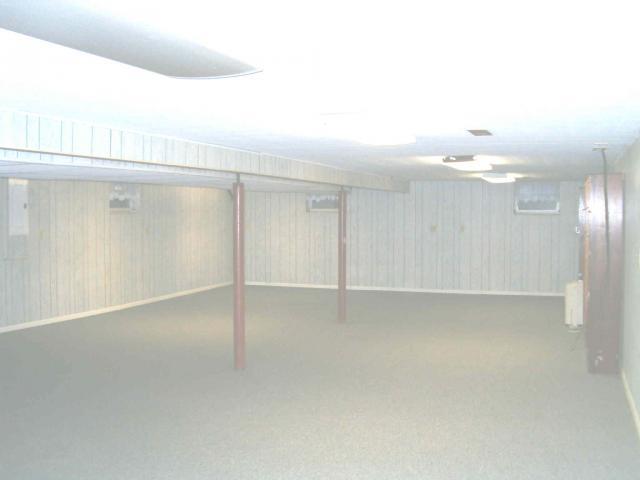 6160 South Carroll Road Indianapolis, IN 46259 - Photo 6 of 12 Gallery Image 6
