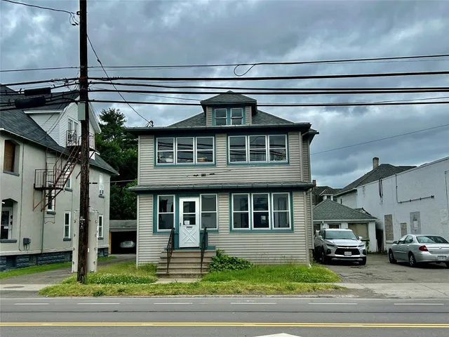 $179,900 | 2002 East Main Street, Endicott, NY 13760