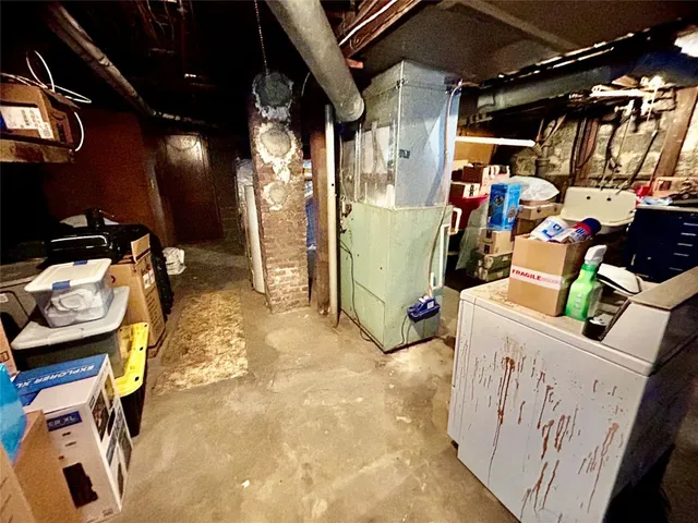 $179,900 | 2002 East Main Street, Endicott, NY 13760