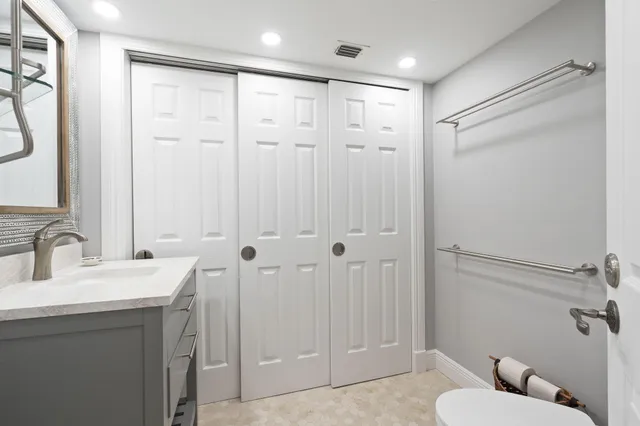 $10,000 | 9600 South Ocean Drive, Unit 1508, Jensen Beach, FL 34957