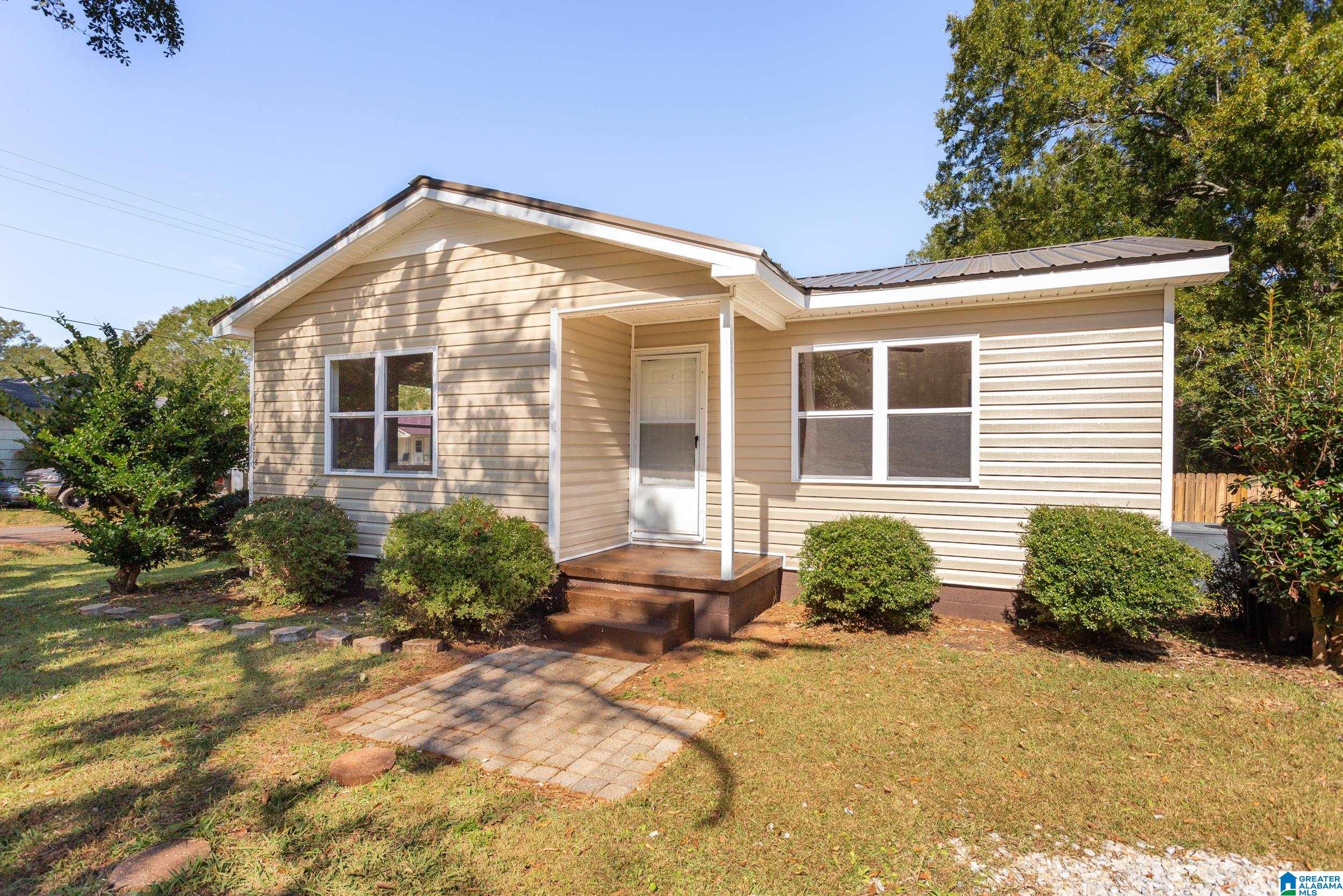 400 Lancaster Street Talladega, AL 35160 - Photo 1 of 26