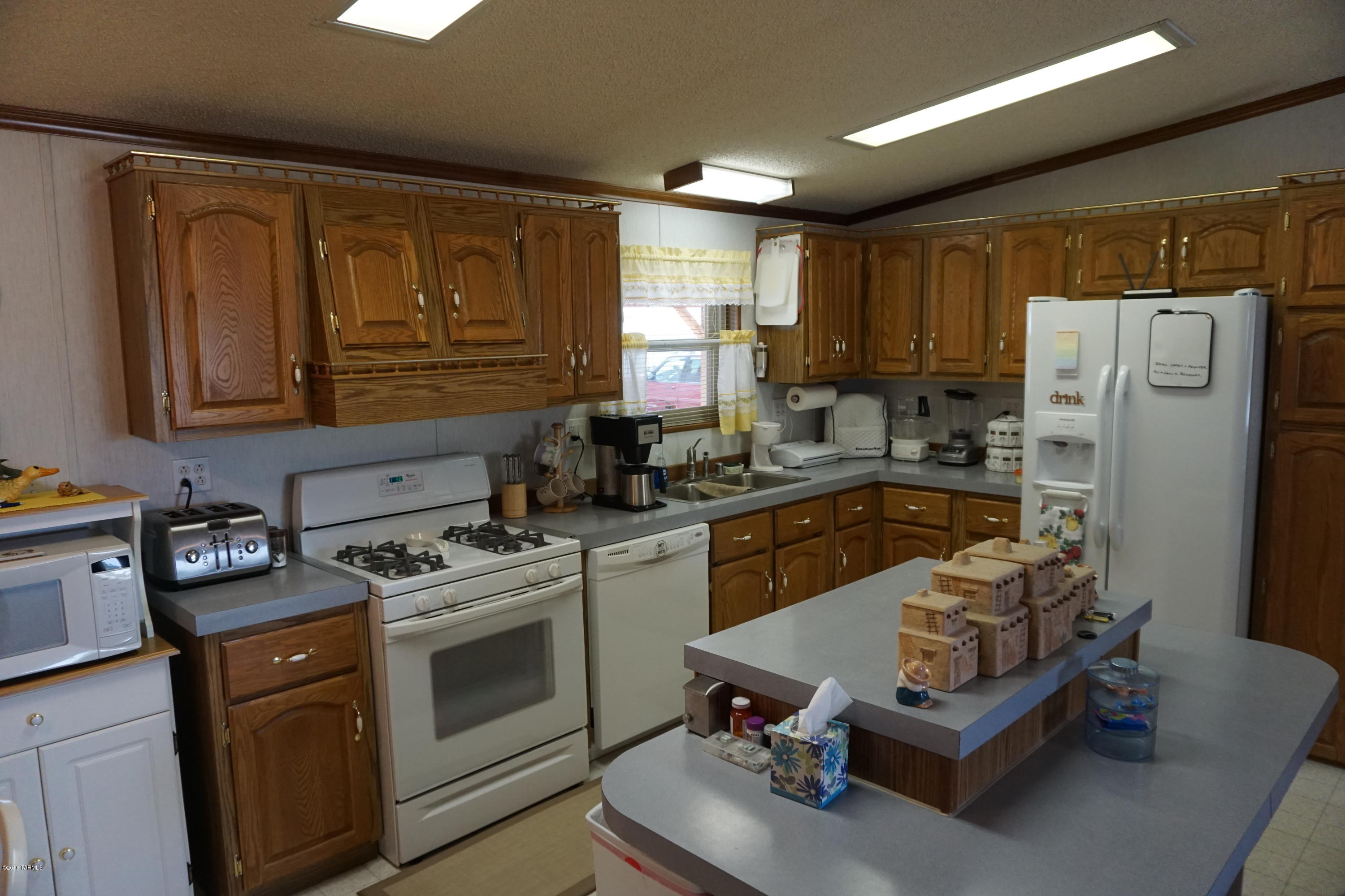 5840 North Avra Road Tucson, AZ 85743 - Photo 13 of 38 Gallery Image 13