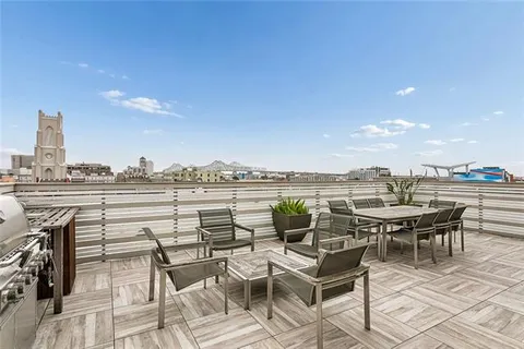 $740,000 | 731 St Charles Avenue, Unit 409, New Orleans, LA 70130