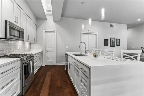 $740,000 | 731 St Charles Avenue, Unit 409, New Orleans, LA 70130