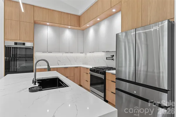 $915,000 | 761 Weston Road, Arden, NC 28704