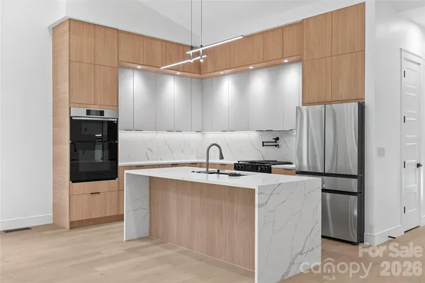 $915,000 | 761 Weston Road, Arden, NC 28704