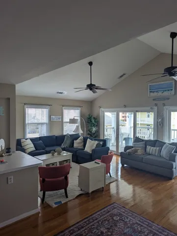 $1,149,000 | 1511 Holly Drive, North Myrtle Beach, SC 29582