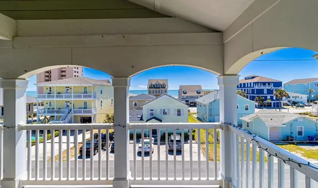 $1,149,000 | 1511 Holly Drive, North Myrtle Beach, SC 29582