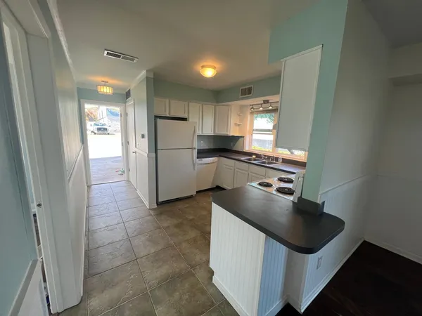 $1,095,000 | 1511 Holly Drive, North Myrtle Beach, SC 29582